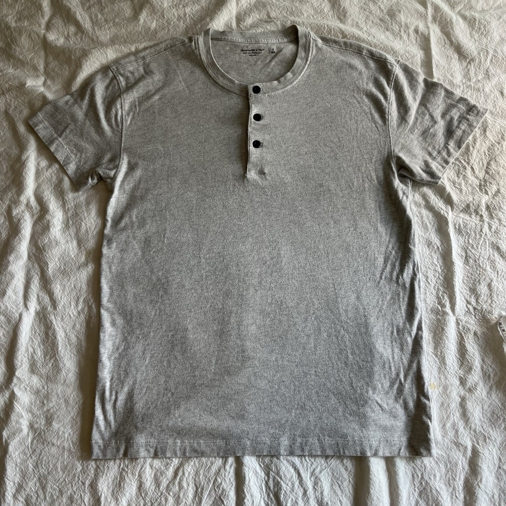 Abercrombie Fitch Shirt Men's Small Gray Soft A&F Essentials Relaxed blank Solid
